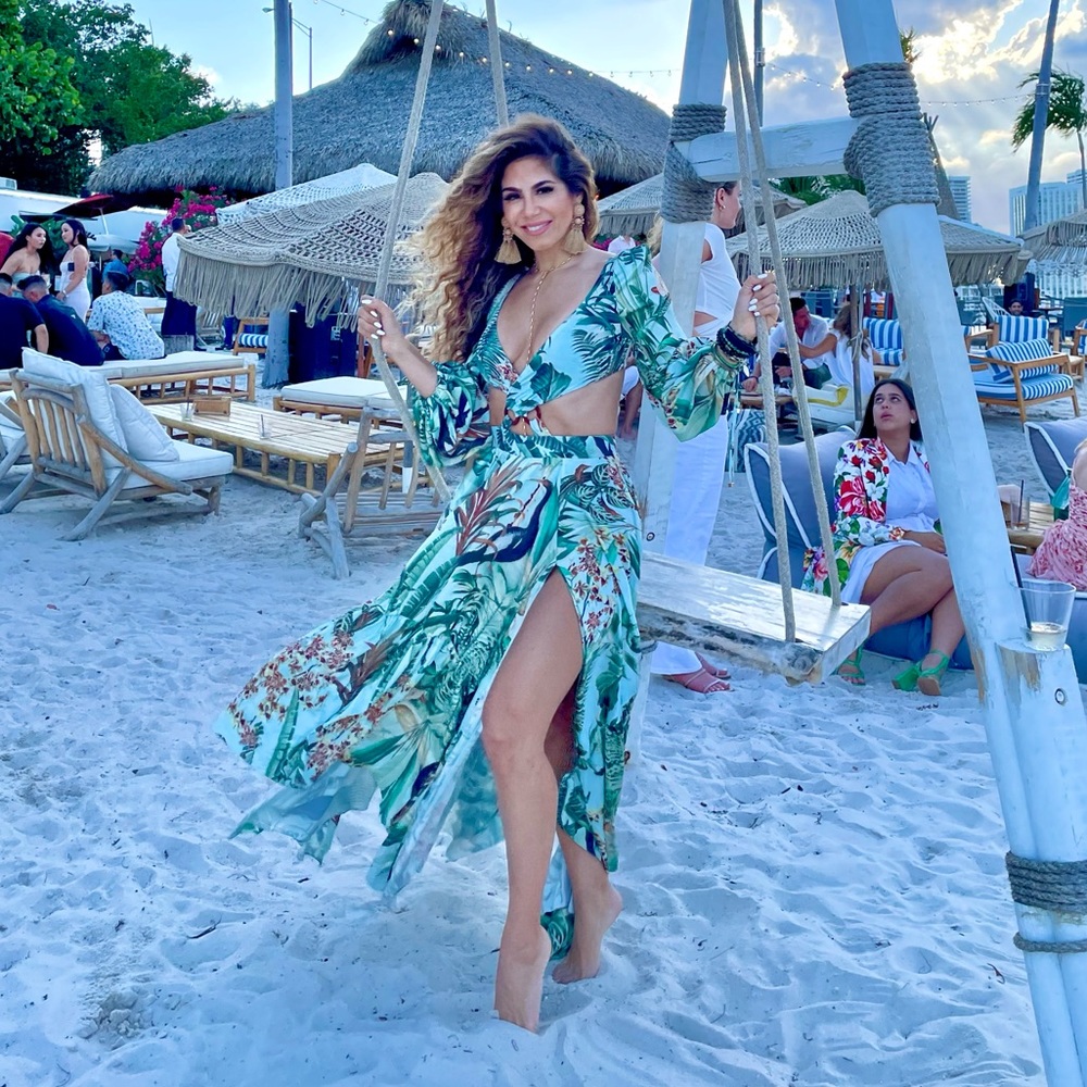 PATBO Eden Print Cut Out Maxi Dress in Verde, Size 4, long sleeve, palms, sexy